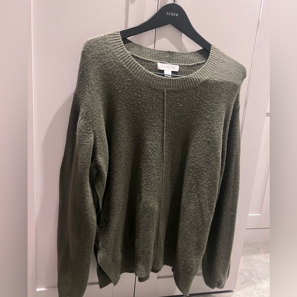 Cozy olive Crewneck Pullover from Nordstroms - Picture 4 of 9